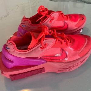 Nike Fontanka Edge Bright Crimson Womens